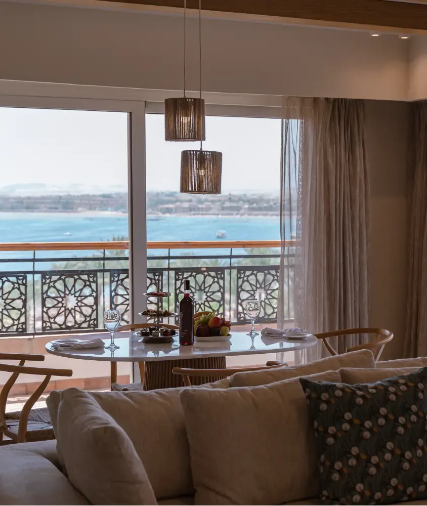 Suite Majesty: Life at the Presidential Suite