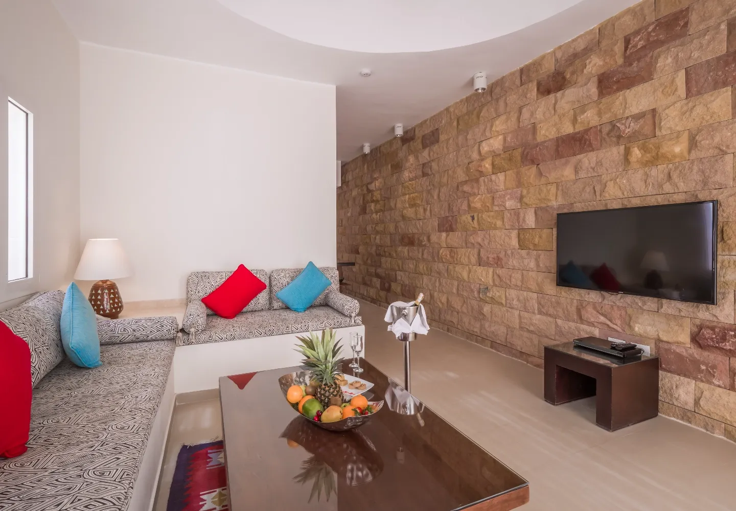 Swim-up One Bedroom Villa