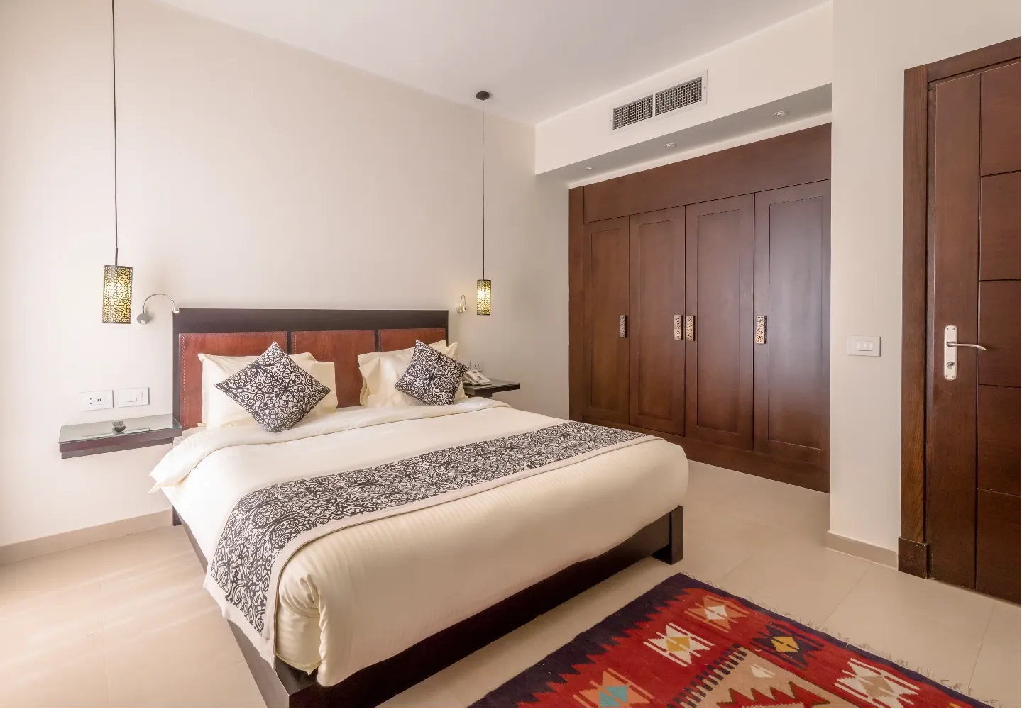 Swim-up One Bedroom Villa